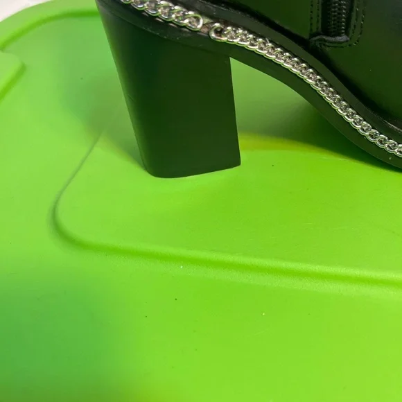 Vince Camuto Black Open-Toe Leather Ankle Booties with Silver Trim - Picture 9 of 15